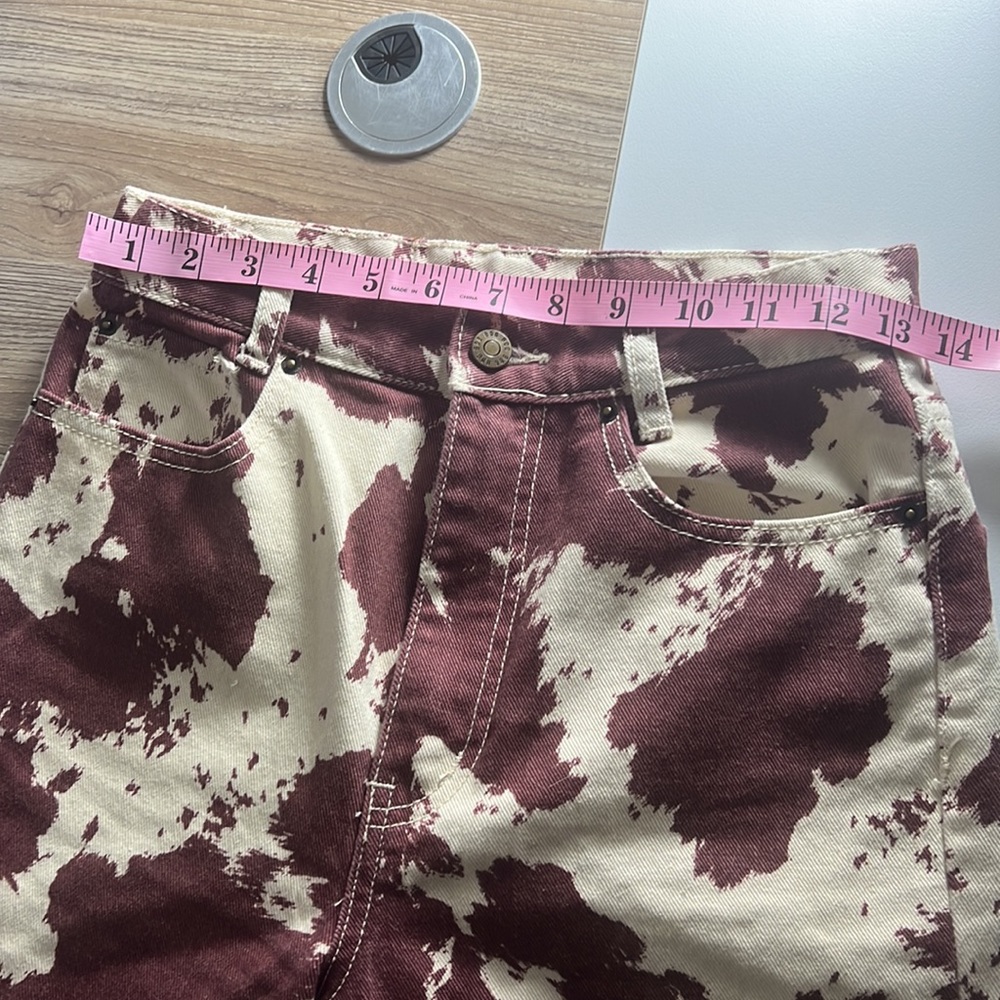 BDG jeans high waist wide leg cow print brown/burgundy white size 26 - Picture 11 of 12